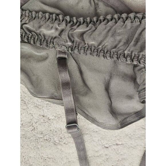 Skims Silk underwire bra Nwt - Picture 7 of 9